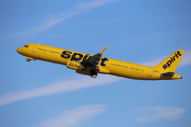 Airbus A321 (N682NK)