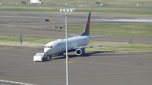 Boeing 737-900 (N834DN) - This is a Delta 737-900ER that had a tail strike at PDX in Jan 2016. Date - Oct 19, 2018