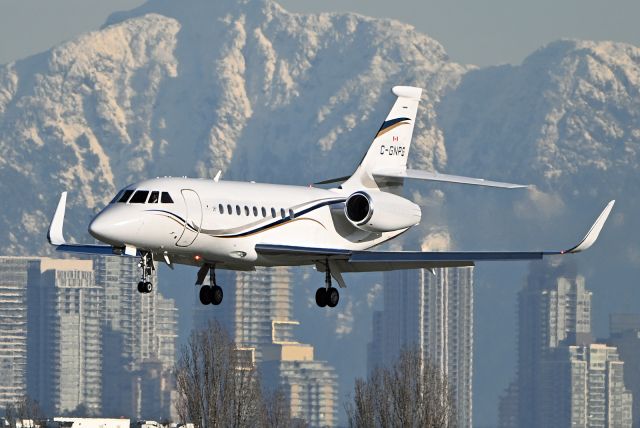 Dassault Falcon 2000 (C-GNPG)