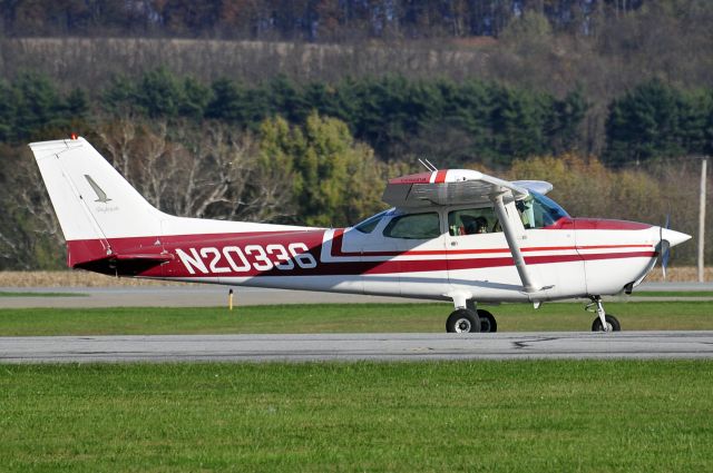 Cessna Skyhawk (N20336) - Seen at KFDK on 11/1/2009.      a href=http://discussions.flightaware.com/profile.php?mode=viewprofile&u=269247  [ concord977 profile ]/a