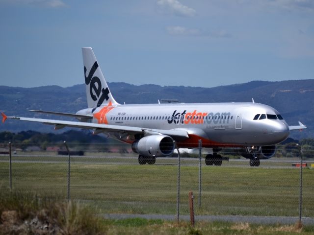 Airbus A320 (VH-VGN)