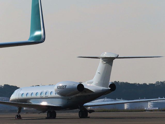 Gulfstream Aerospace Gulfstream G650 (N380ER) - I took this picture on Nov 11, 2019.