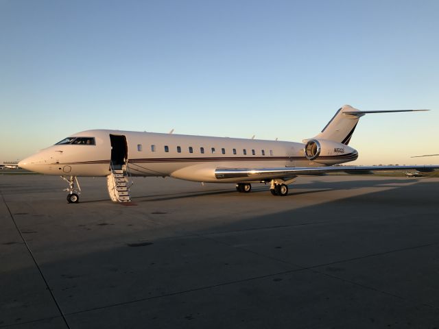 Bombardier Global Express (N151QS)