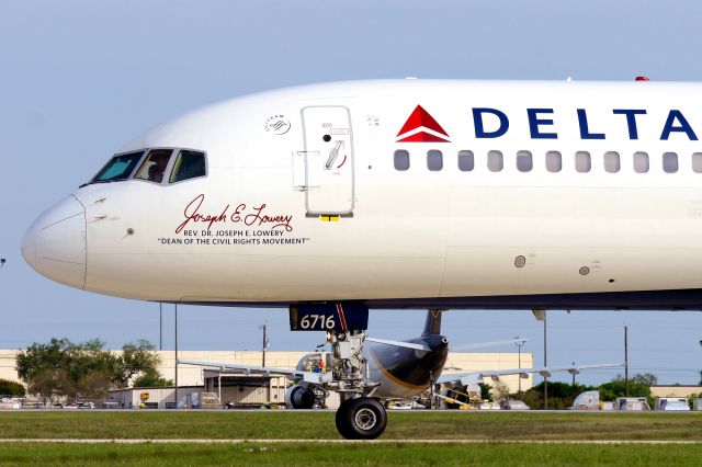 Boeing 757-200 (N6716C) - The Joseph E. Lowery, Quote Lowery has been criticized by other pastors for comments made on October 27, 2012 at a get-out-the-vote event for Barack Obama. Lowery told the audience of up to 300 African-Americans “that when he was a young militant, he used to say all white folks were going to hell. Then he mellowed and just said most of them were. Now, he said, he is back to where he was,” according to an Oct. 31 report in the Monroe County Reporter newspaper. He also made the comment “I don’t know what kind of a n****r wouldn’t vote with a black man running.” during the same rally.