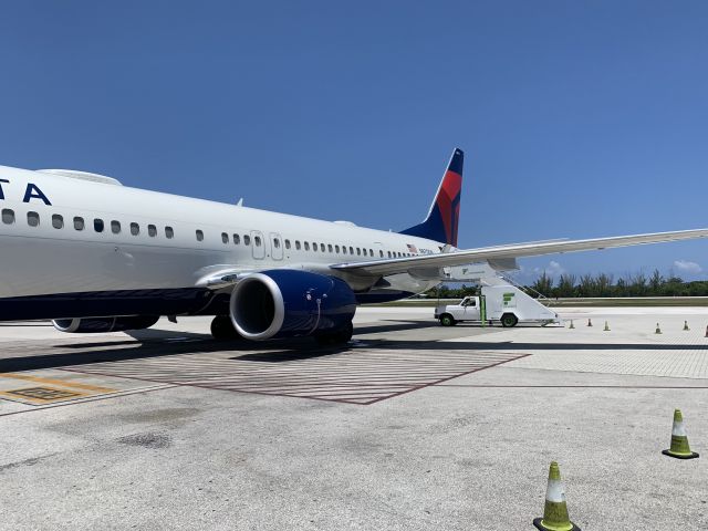 Boeing 737-900 (N870DN) - Flight from GCM to ATL. 