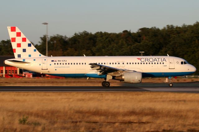 Airbus A320 (9A-CTJ)