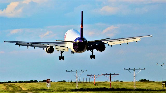 Airbus A300F4-600 (N675FE) - Evening Fed Ex arrival at Appleton International.  