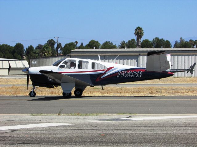 Beechcraft 35 Bonanza (N985Q) - Taxiing to RWY 6