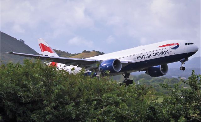 Boeing 777-200 (G-VIIP)