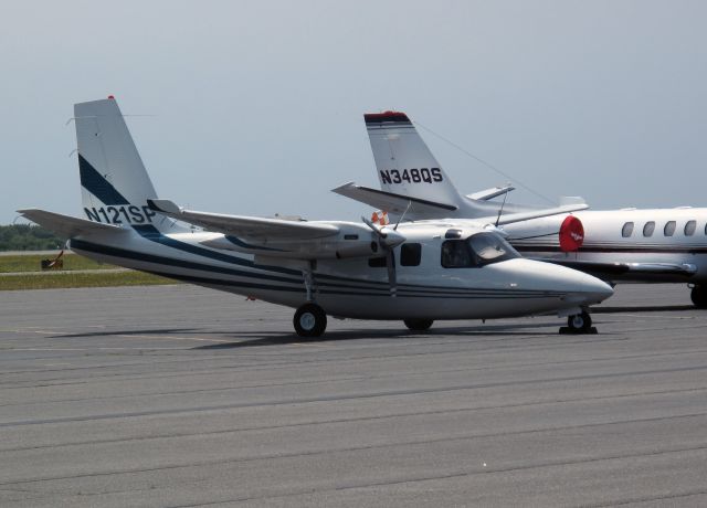 Aero Commander 500 (N121SP) - Classic.