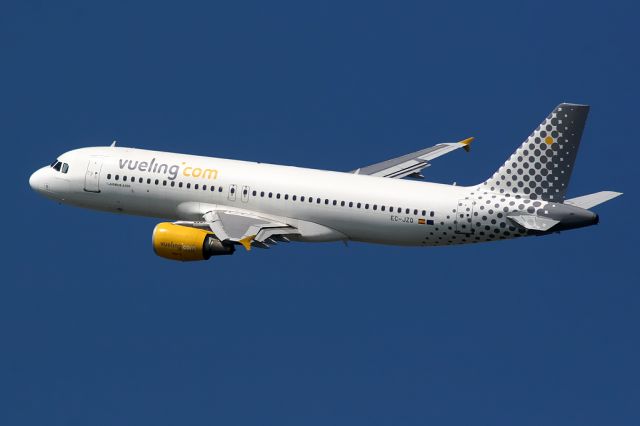 Airbus A320 (EC-JZQ)