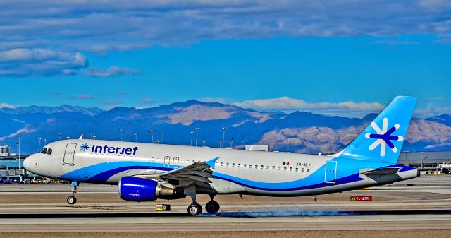 Airbus A320 (XA-ILY) - XA-ILY Interjet 2007 Airbus A320-214 - cn 3123 - Ex N213MX br /Las Vegas - McCarran International Airport (LAS / KLAS)br /USA - Nevada December 2, 2016br /Photo: Tomás Del Coro