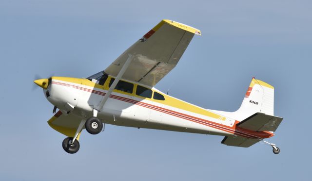 Cessna Skywagon 180 (N164JD) - Airventure 2017