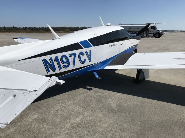 Mooney M-20 Turbo (N197CV)