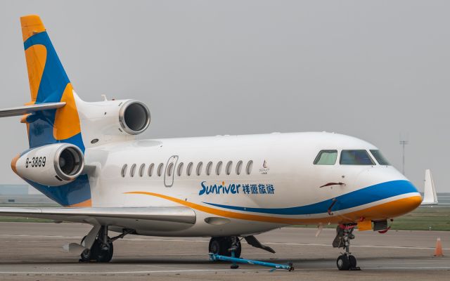 Dassault Falcon 7X (B-3869)