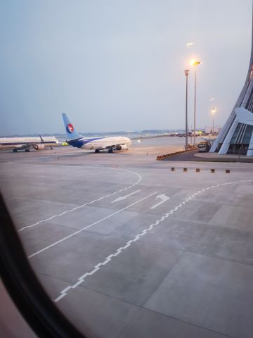 Boeing 737-800 (B-1328) - in PKX
