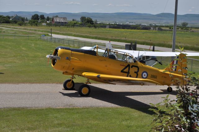 C-FROA — - CF-ROA under blue Alberta skies at former BCTAP base Claresholm SFTS-15 July 10, 2011