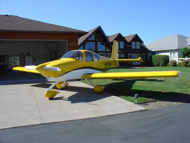 Vans RV-10 (N104N)