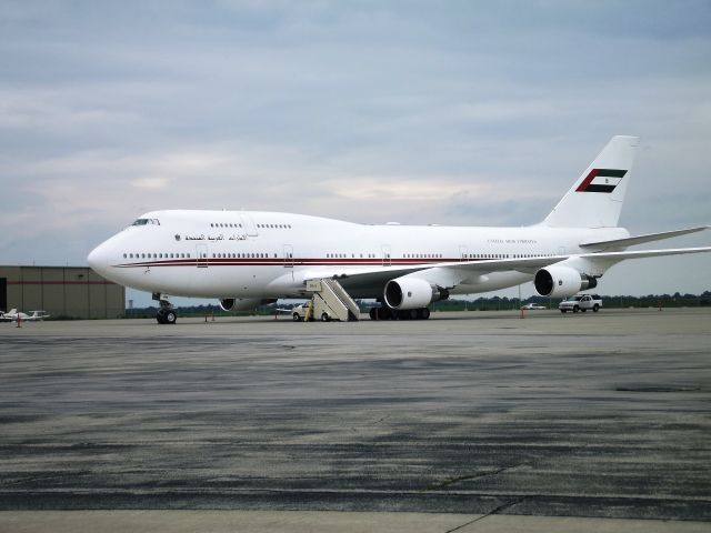 Boeing 747-400 (A6-HRM) - A6-HRM 747-400 of Dubai Air Wing back for another visit to Bluegrass Airport, Lexington, KY USA and the annual Keeneland Horse Sales.