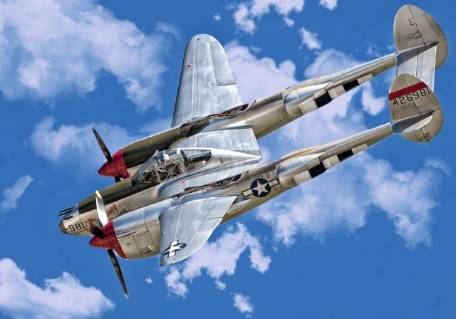 Aircraft N17630 (1941 Lockheed P-38F C/N 41-7630 (222-5757)) Photo by Brad  Campbell (Photo ID: AC77894)