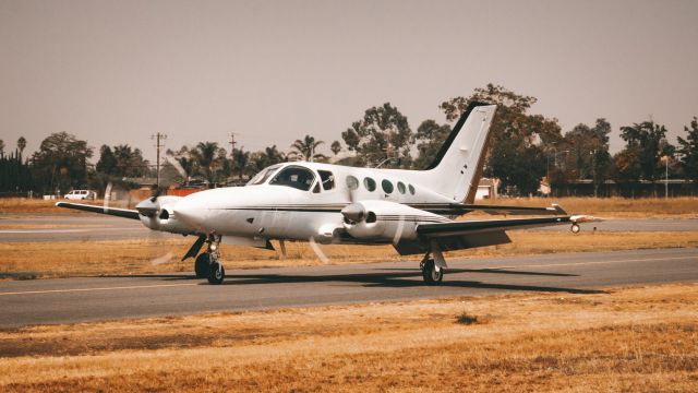 Cessna 421 (N12MK) - @planesthetics (instagram)