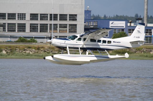 C-GURL — - SeaAir Cessna Caravan landing beside Vancouver Intl is the full sun.