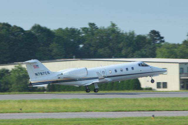 Learjet 60 (N797CS)