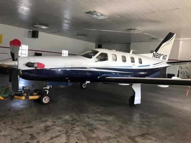 Socata TBM-700 (N226MD) - A TBM 700 sitting in a hanger upon it's long trip down the east coast @ KSEG.