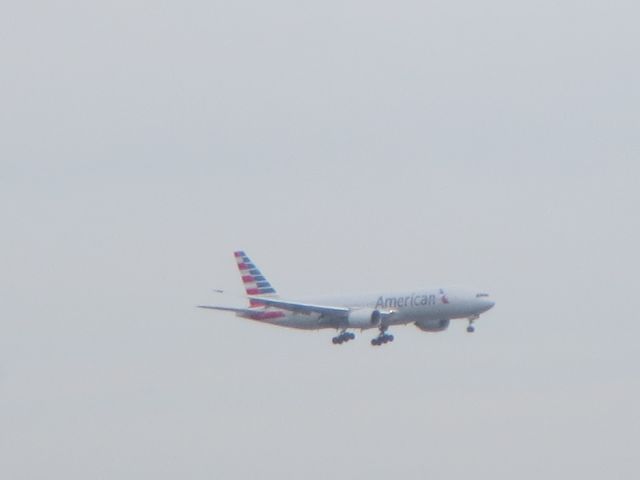 Boeing 777-200 (N776AN) - The Aircraft with Pope Francis on his visit to Philadelphia 