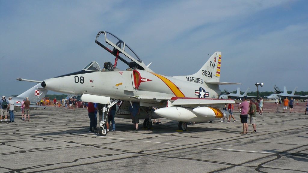 SINGAPORE TA-4 Super Skyhawk (N524CF)