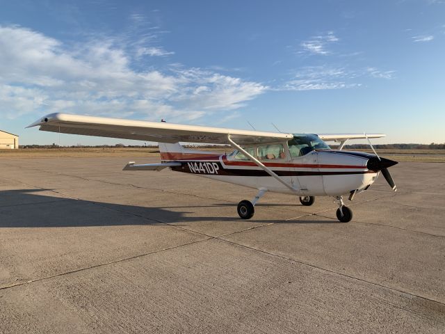 Cessna Skyhawk (N441DP)