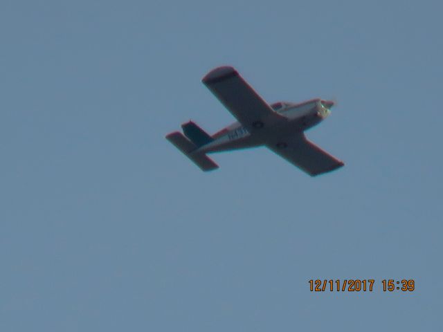 Piper Cherokee Arrow (N431W)