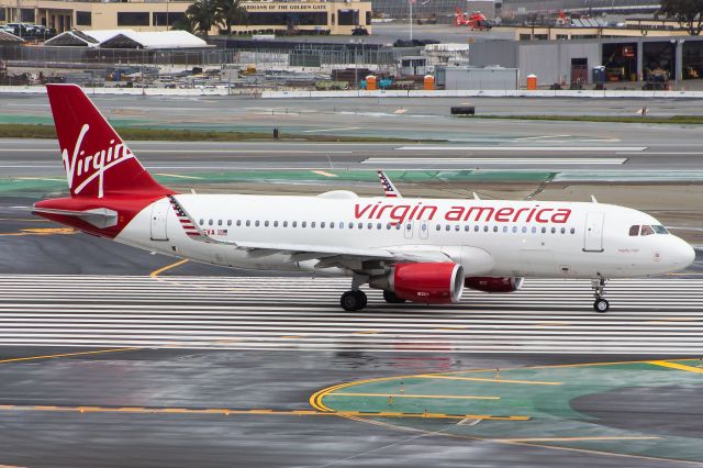 Airbus A320 (N286VA)