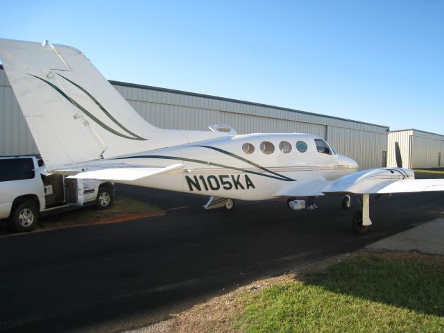 Cessna 401 (N105KA)