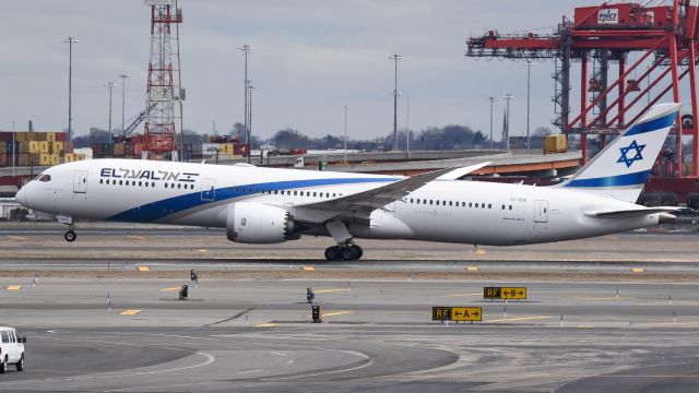 Boeing 787-9 Dreamliner (4X-EDB) - LY28 departing KEWR for TLV 3 hours behind schedule, seen from terminal C.