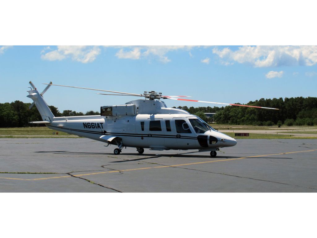Sikorsky S-76 (N661AT)