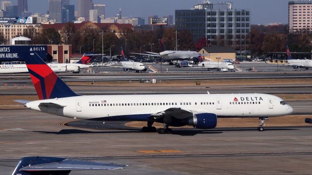 Boeing 757-200 (N682DA)