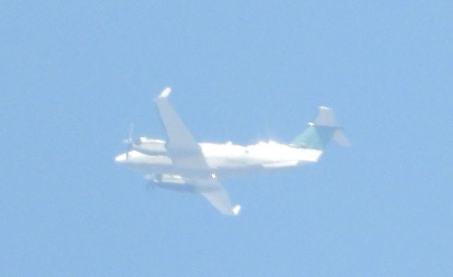 Beechcraft Super King Air 200 (N68OGG)