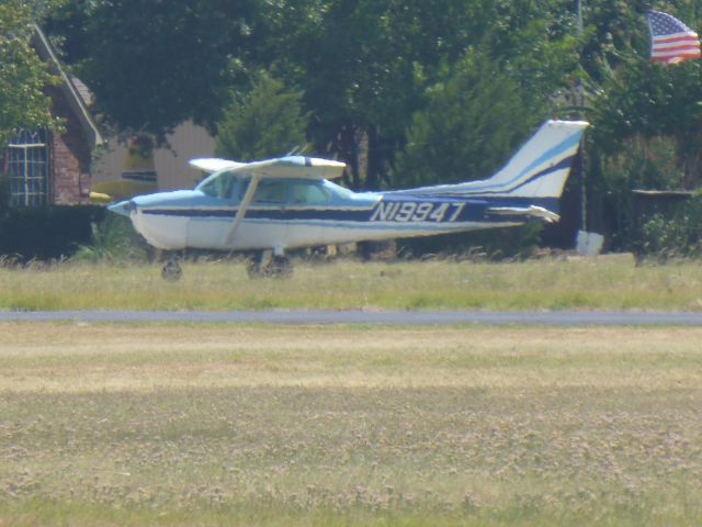 Cessna Skyhawk (N19947)