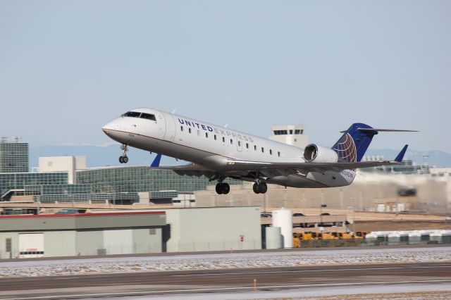 Canadair Regional Jet CRJ-200 (N924SW) - Departing 17R