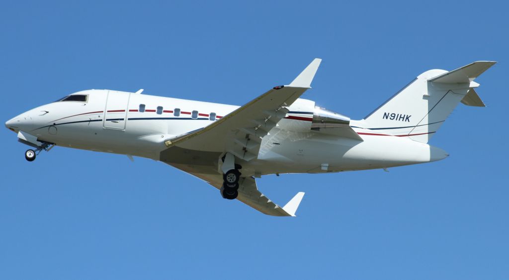 Canadair Challenger (N91HK)