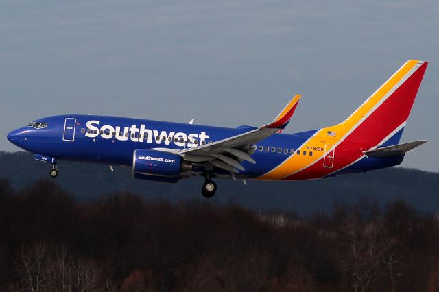 Boeing 737-700 (N7816B) - ex- Coco Movie promotion