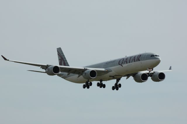 Airbus A340-600 (A7-AGD)