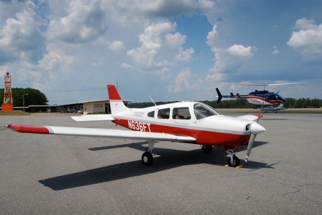 Piper Cherokee (N636FT)