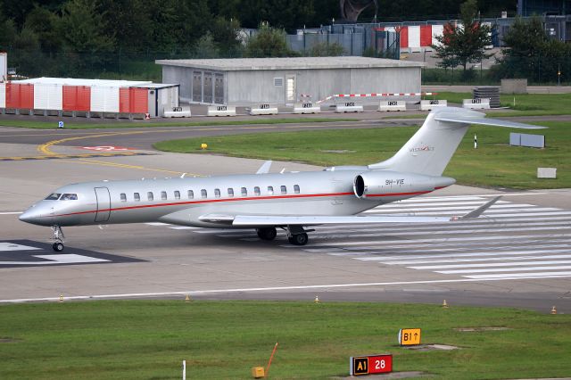 BOMBARDIER BD-700 Global 7500 (9H-VIE)