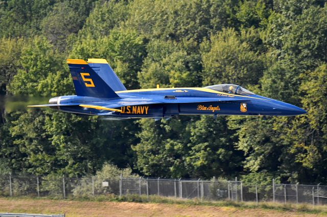 McDonnell Douglas FA-18 Hornet — - New York Airshow 2019 (8/25)