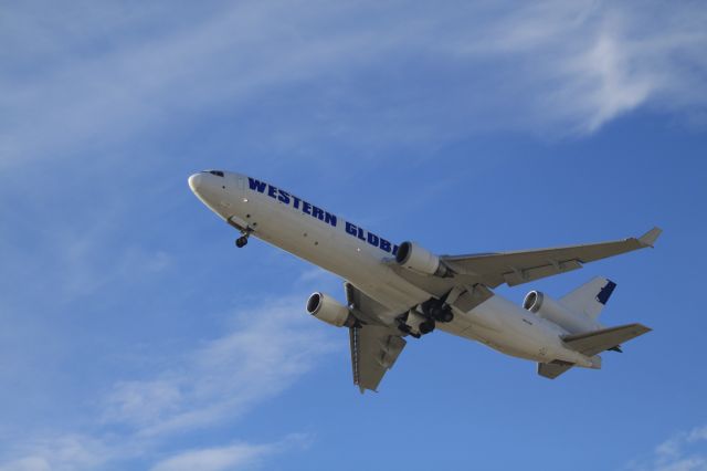 Boeing MD-11 (N412SN) - Departure SDF 24NOV17