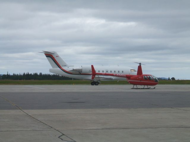 C-FRSV — - Parked at Goose Airport and Challenger taxiing. Summer 2008
