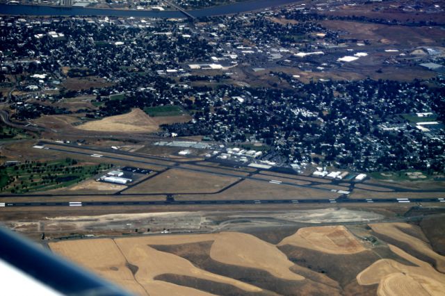 Canadair Regional Jet CRJ-200 — - KLWS / LWS from aircraft, enroute to SLC