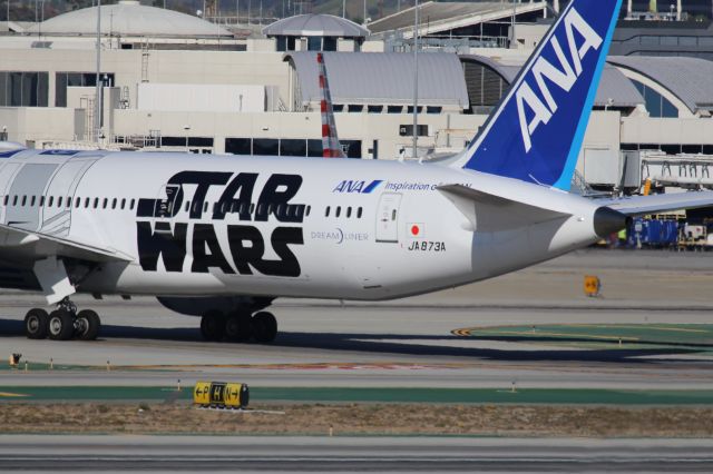 Boeing 787-9 Dreamliner (JA873A)